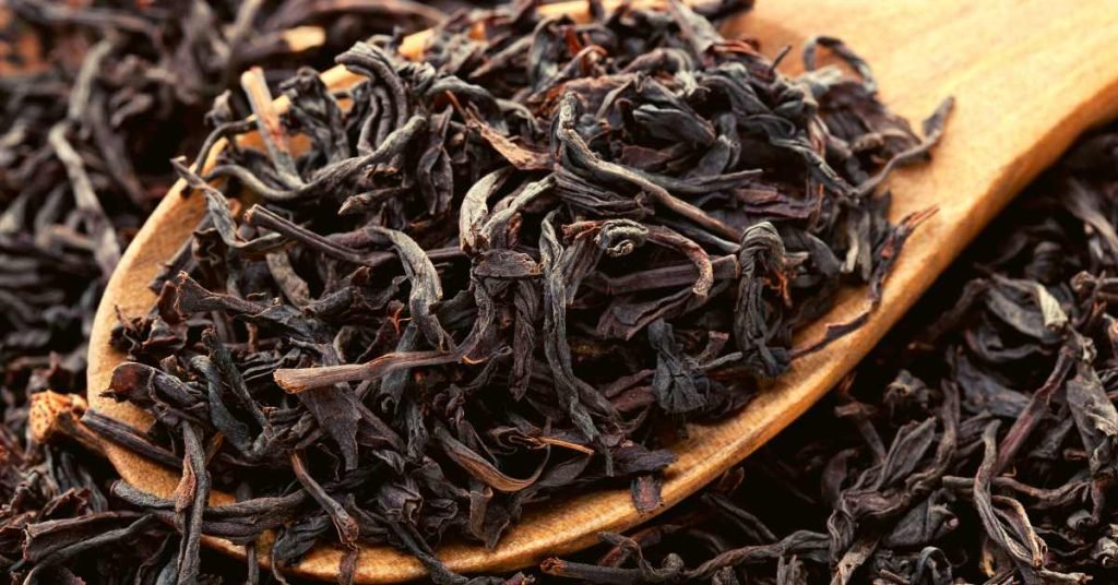 Mixing Black Tea With Infusions
