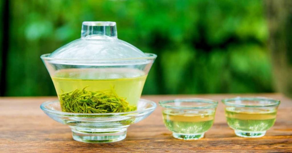 Can Green Tea Catechins Be Toxic