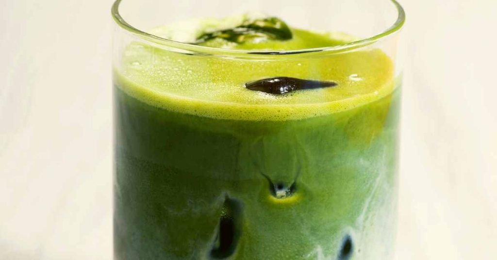 How to Make Green Tea with Milk