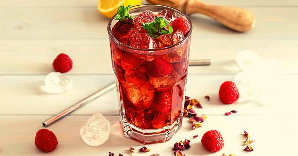 Uses of Wildberry Hibiscus Tea