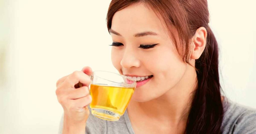 Antioxidant Benefits of Tea for Hematuria Management