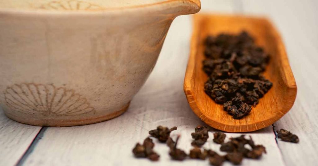 Drinking Oolong Tea for Weight loss