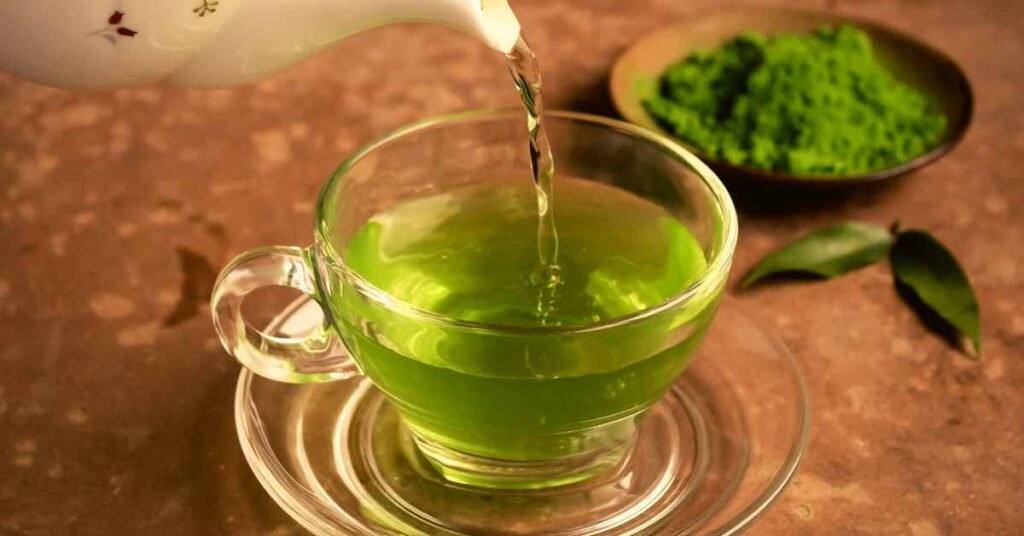 Health Benefits of Green Lime Leaves Tea