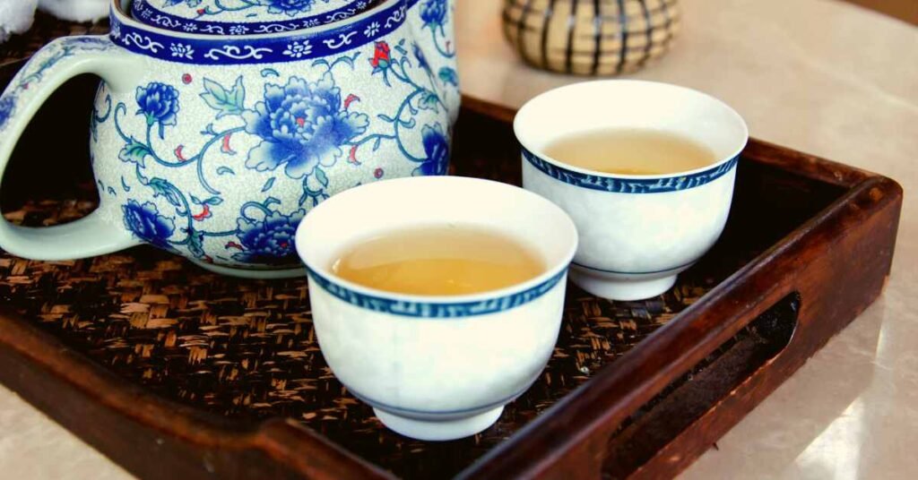 White Tea for Cluster Headaches