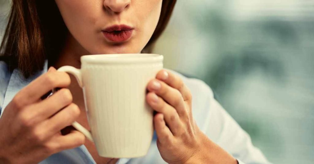 Benefits of Drinking Hot Tea in Summer