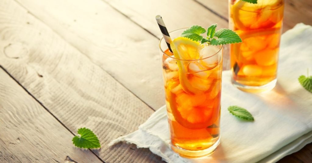 How to Make Skinny Iced Tea Cocktail
